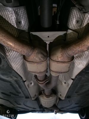 Mercedes-Benz CLK 320 - 2002