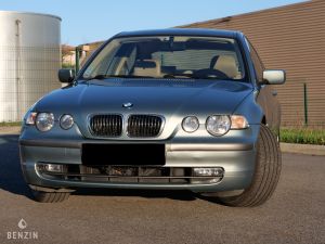 BMW 325ti e46 - 2001