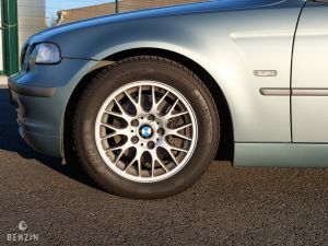 BMW 325ti e46 - 2001