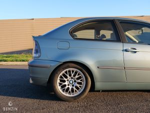 BMW 325ti e46 - 2001