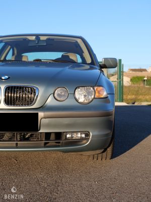 BMW 325ti e46 - 2001