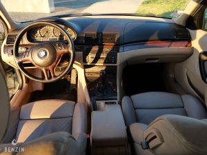 BMW 325ti e46 - 2001