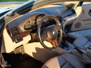 BMW 325ti e46 - 2001