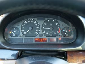 BMW 325ti e46 - 2001