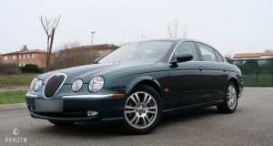 Jaguar S-Type 4.2 V8 - 2002