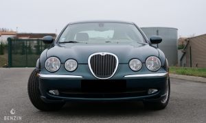 Jaguar S-Type 4.2 V8 - 2002