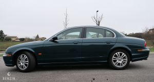 Jaguar S-Type 4.2 V8 - 2002