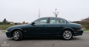 Jaguar S-Type 4.2 V8 - 2002