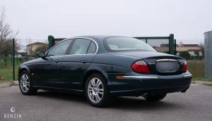 Jaguar S-Type 4.2 V8 - 2002
