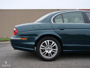 Jaguar S-Type 4.2 V8 - 2002