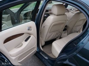 Jaguar S-Type 4.2 V8 - 2002