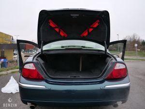 Jaguar S-Type 4.2 V8 - 2002