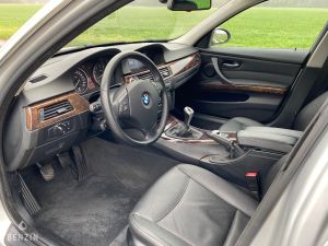 BMW 335Xi e91 - 2008