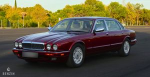 Jaguar Daimler Double Six LWB V12 - 1995