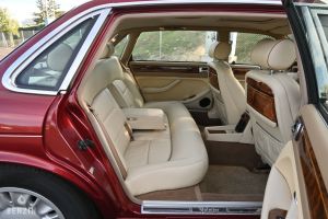 Jaguar Daimler Double Six LWB V12 - 1995