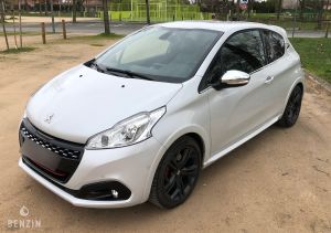 Peugeot 208 GTI - 2017