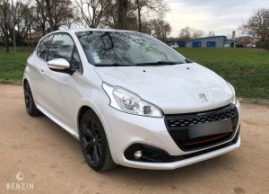 Peugeot 208 GTI - 2017