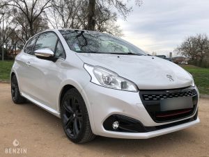 Peugeot 208 GTI - 2017