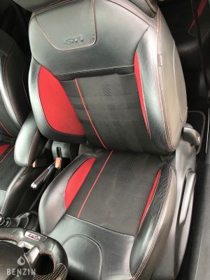 Peugeot 208 GTI - 2017