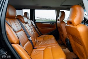 Volvo V70 R AWD - 2004