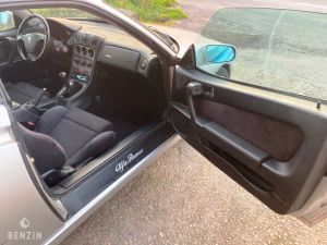 Alfa Romeo GTV 2.0 JTS - 2004