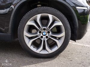 BMW X6 50i xDrive - 2012