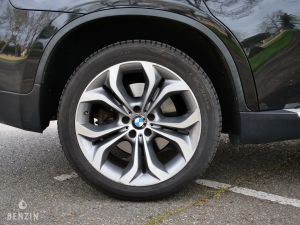 BMW X6 50i xDrive - 2012