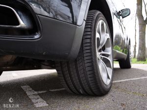 BMW X6 50i xDrive - 2012