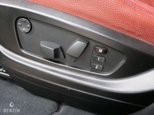 BMW X6 50i xDrive - 2012