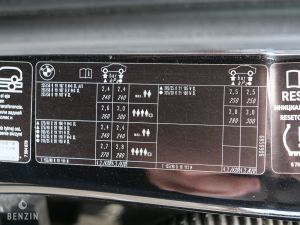 BMW X6 50i xDrive - 2012