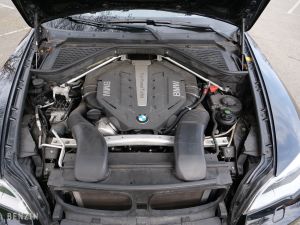 BMW X6 50i xDrive - 2012