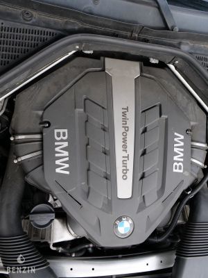 BMW X6 50i xDrive - 2012