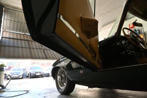 Jaguar E-Type 4.2 FHC 2+2 - 1972