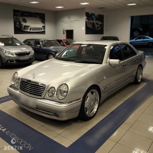 Mercedes-Benz E55 AMG W210 - 1999