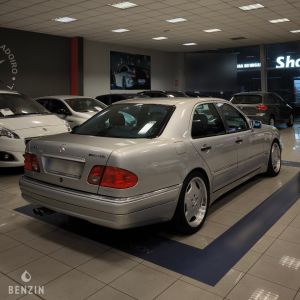 Mercedes-Benz E55 AMG W210 - 1999