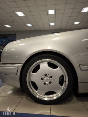 Mercedes-Benz E55 AMG W210 - 1999