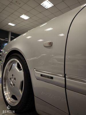 Mercedes-Benz E55 AMG W210 - 1999