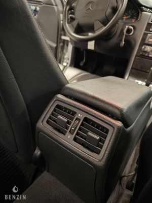 Mercedes-Benz E55 AMG W210 - 1999