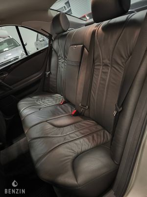 Mercedes-Benz E55 AMG W210 - 1999