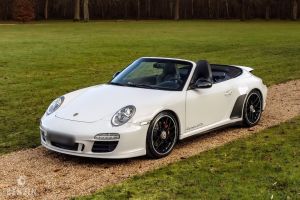 Porsche 911 type 997 GTS Cabriolet - 2012