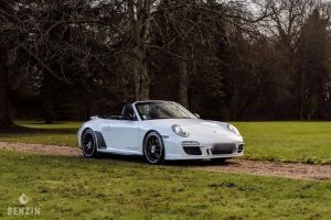 Porsche 911 type 997 GTS Cabriolet - 2012