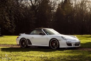 Porsche 911 type 997 GTS Cabriolet - 2012