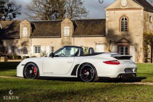 Porsche 911 type 997 GTS Cabriolet - 2012