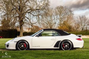 Porsche 911 type 997 GTS Cabriolet - 2012