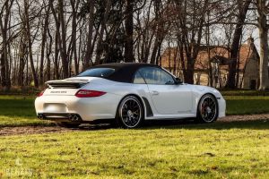 Porsche 911 type 997 GTS Cabriolet - 2012