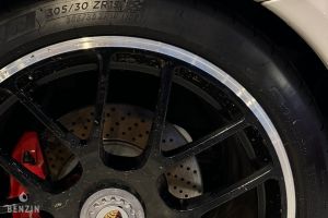 Porsche 911 type 997 GTS Cabriolet - 2012