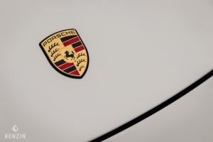 Porsche 911 type 997 GTS Cabriolet - 2012