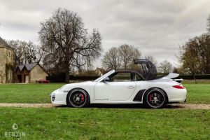 Porsche 911 type 997 GTS Cabriolet - 2012