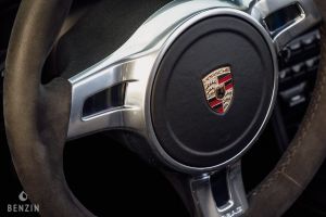 Porsche 911 type 997 GTS Cabriolet - 2012