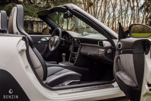 Porsche 911 type 997 GTS Cabriolet - 2012